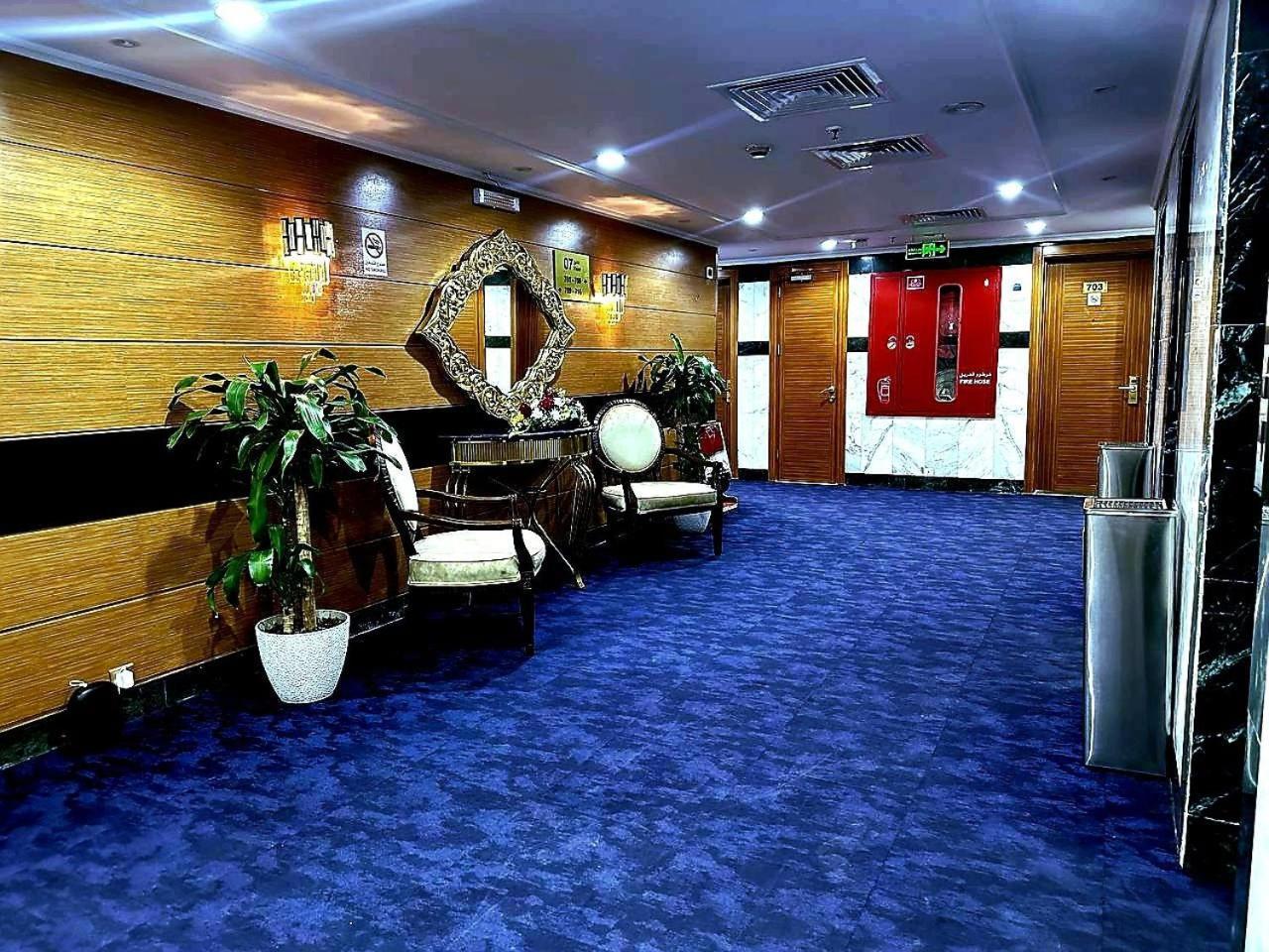אל-מדינה One Inn Hotel מראה חיצוני תמונה