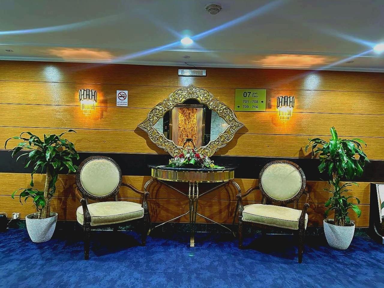 אל-מדינה One Inn Hotel מראה חיצוני תמונה